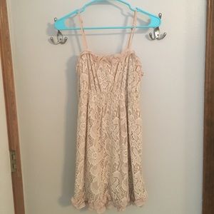 Lacy, tan Forever 21 dress